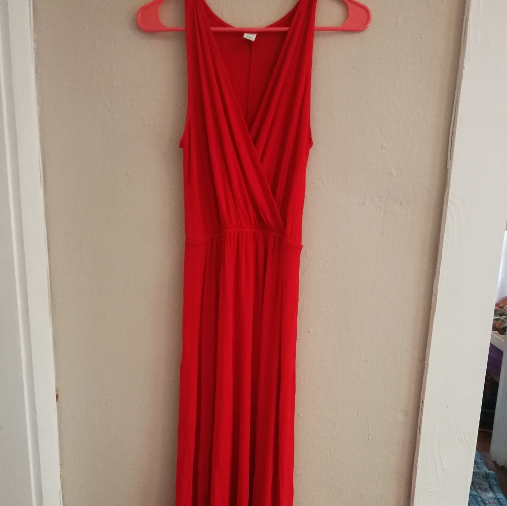 3 for $30 Stretchy soft red maxi dress old navy